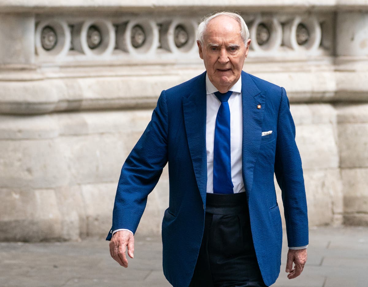 Sir Frederick Barclay awaits judge’s decision on penalties after contempt ruling