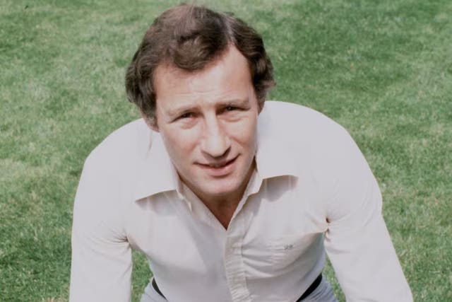 <p>Former Arsenal manager Terry Neill has died aged 80 </p>