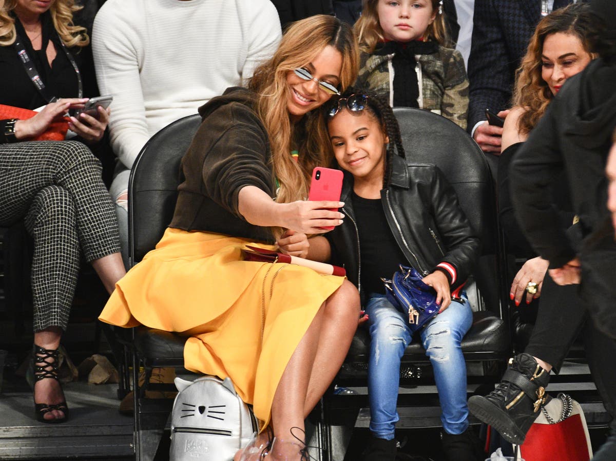 Beyoncé shares rare selfie with Rumi, Sir and Blue Ivy ahead of album ...