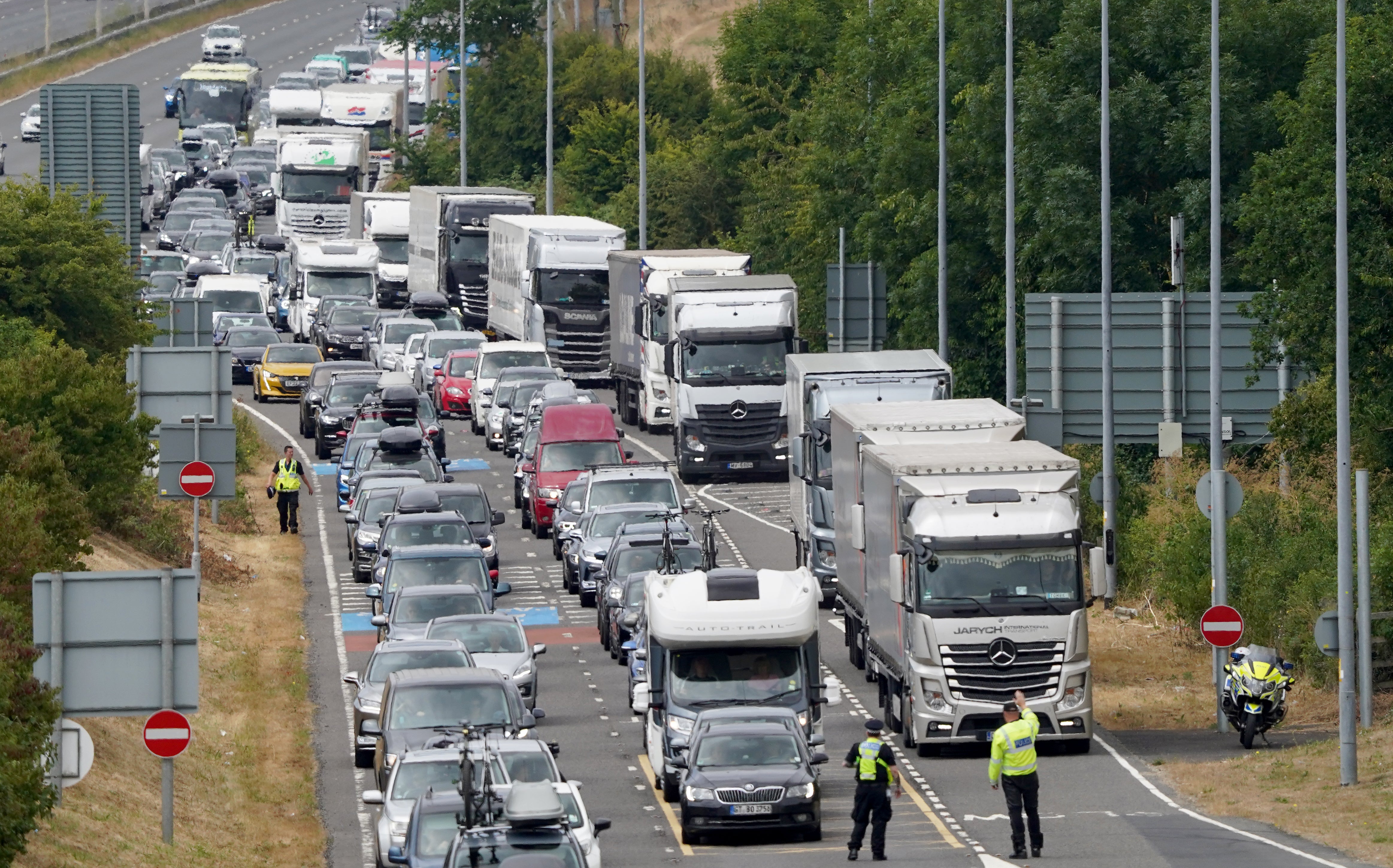 Passengers queue to enter the Eurotunnel site in Folkestone, Kent (Gareth Fuller/PA)