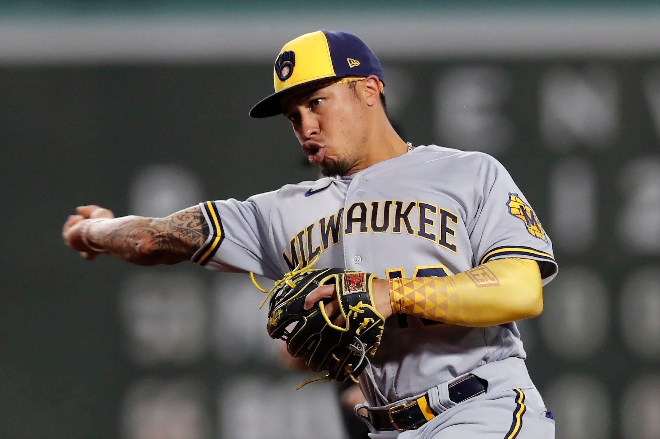 CERVECEROS-MEDIAS ROJAS