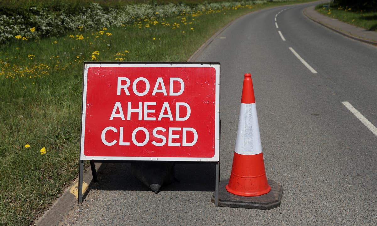 Three teenagers killed and one seriously injured after Alfa Romeo crashes