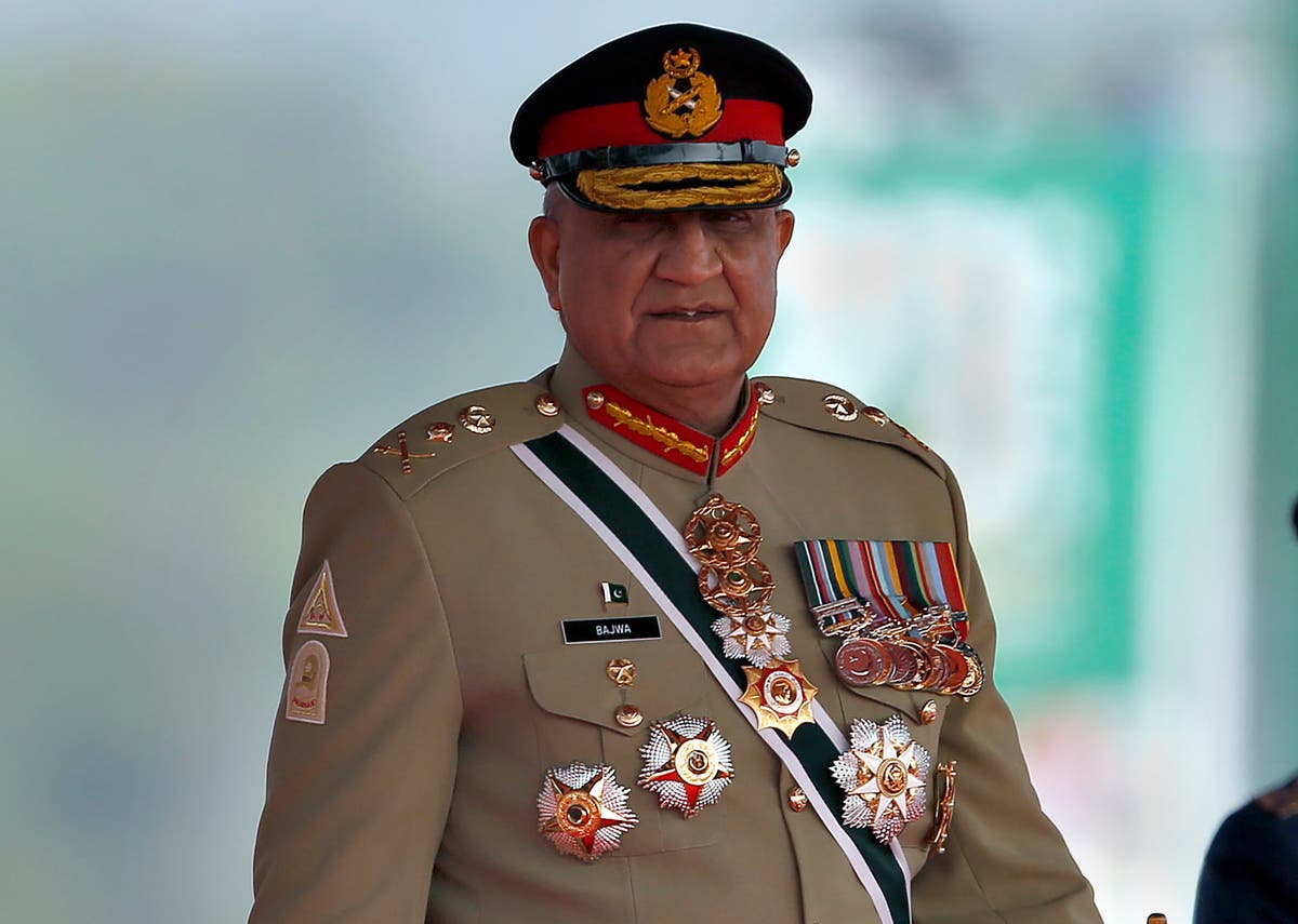 Pakistan military chief seeks US help on release of IMF loan