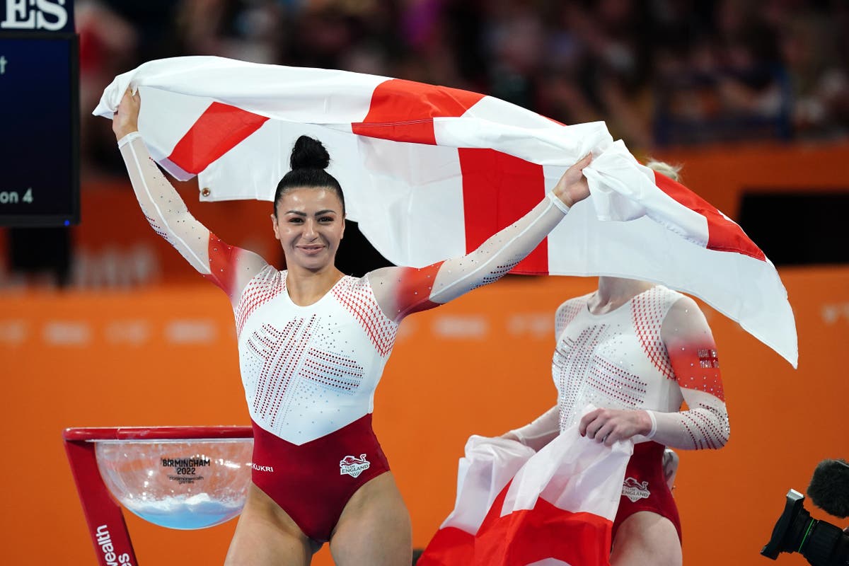 Ondine Achampong holds nerve as Claudia Fragapane claims fifth Commonwealth gold