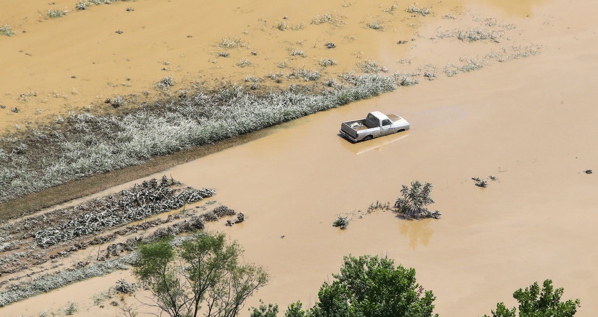 Kentucky flood death toll rises to 30 as governor warns: ‘We’re going to be finding bodies for weeks’