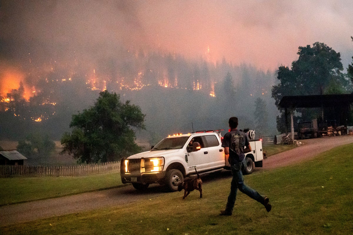 McKinney fire: Two killed in California blaze as fire grows into state’s largest of 2022