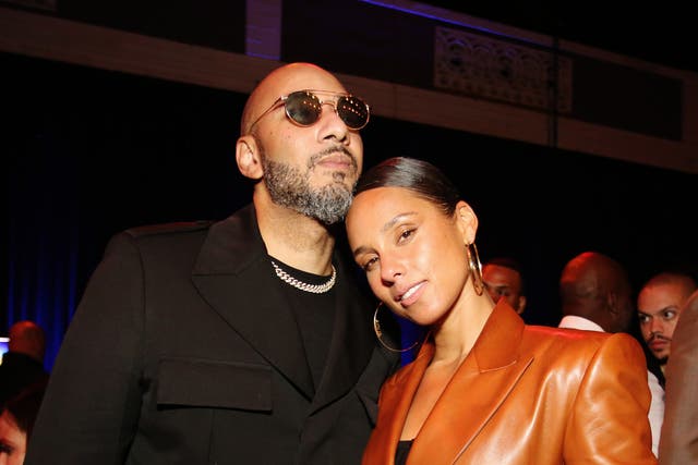 <p>Alicia Keys and husband, record producer Swizz Beatz </p>
