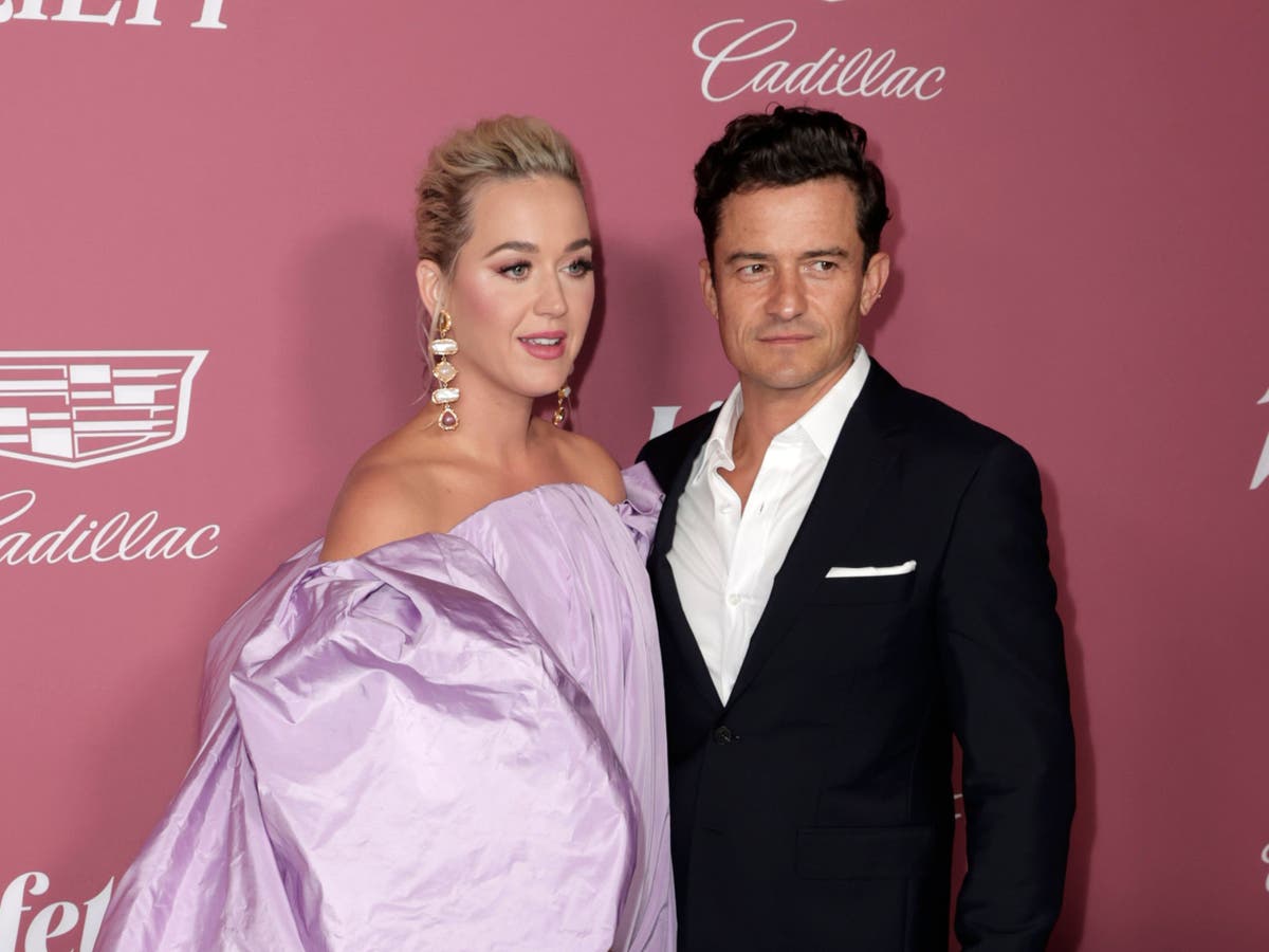 Katy Perry hilariously comments on fiancé Orlando Bloom’s shirtless ...