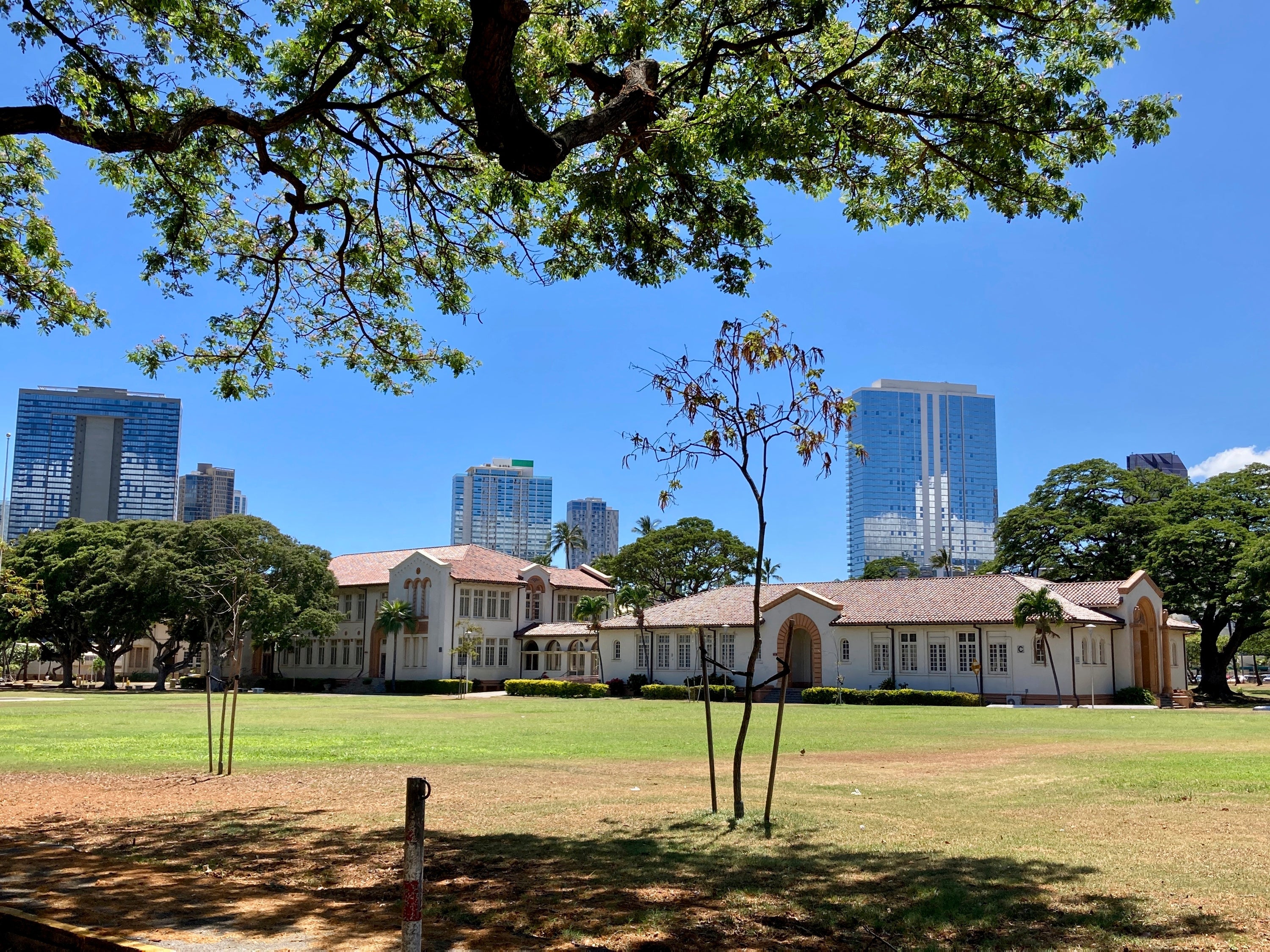 Hawaii-High School Name Battle