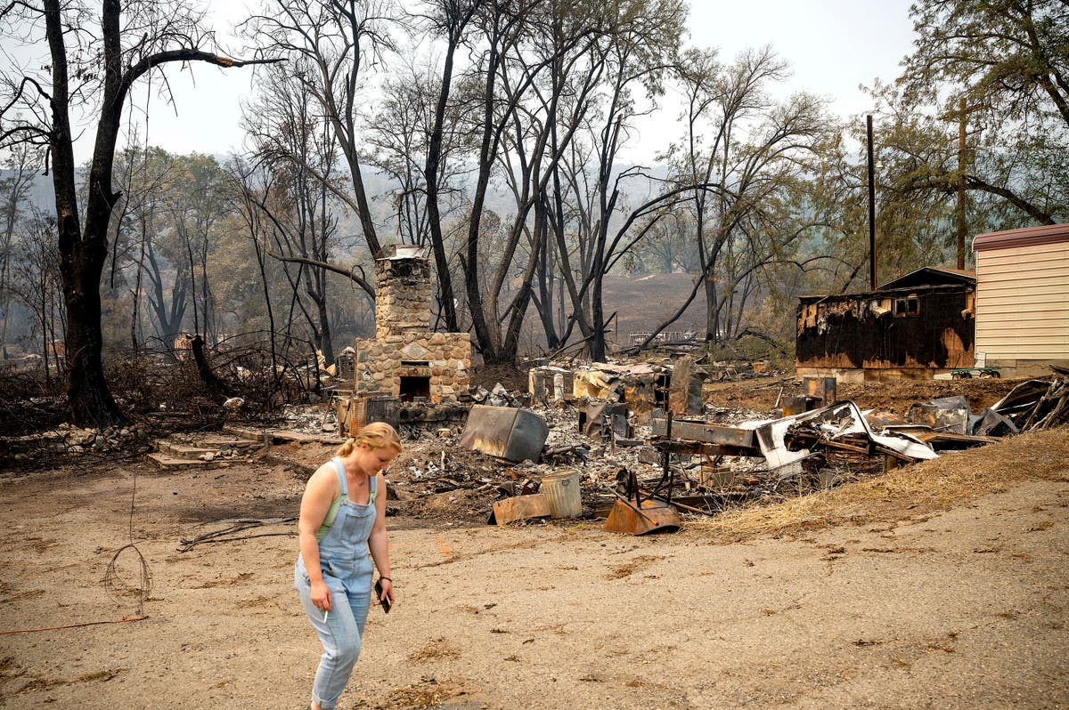 Deadly California wildfire wipes out scenic river town Deadly California wildfire wipes out scenic river town