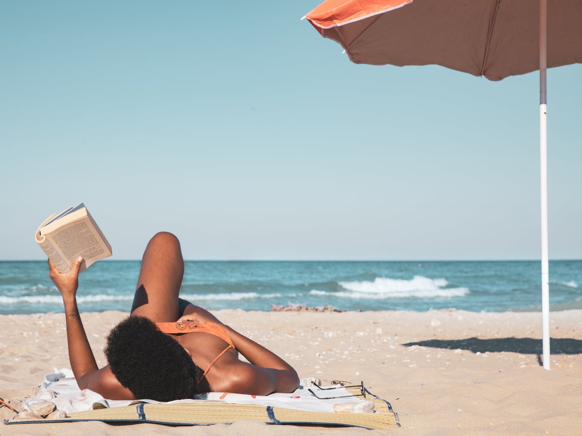 Five super short, super satisfying books to bring on holiday