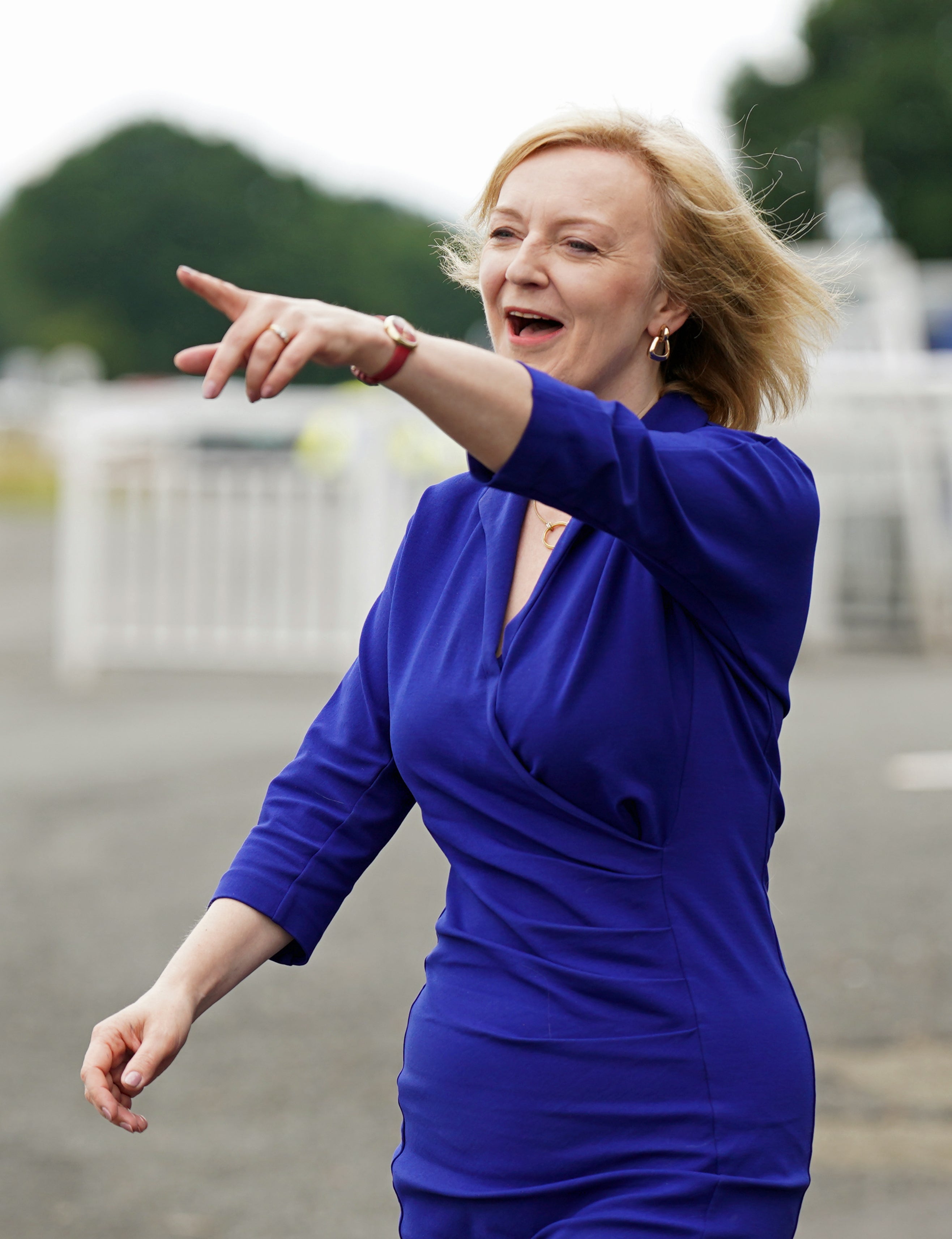 Liz Truss wins polling boost over Rishi Sunak and backing of Sajid Javid