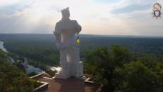 Sviatohirsk: Ukraine flag raised above Russian-occupied Donetsk region