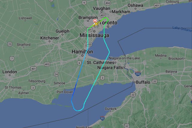 <p>The aircraft almost crossed the Canada-US border before having to turn back to Toronto </p>