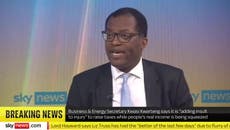 Kwasi Kwarteng 防守正在度假的总理和总理说“我在这里，我穿着西装”“height=