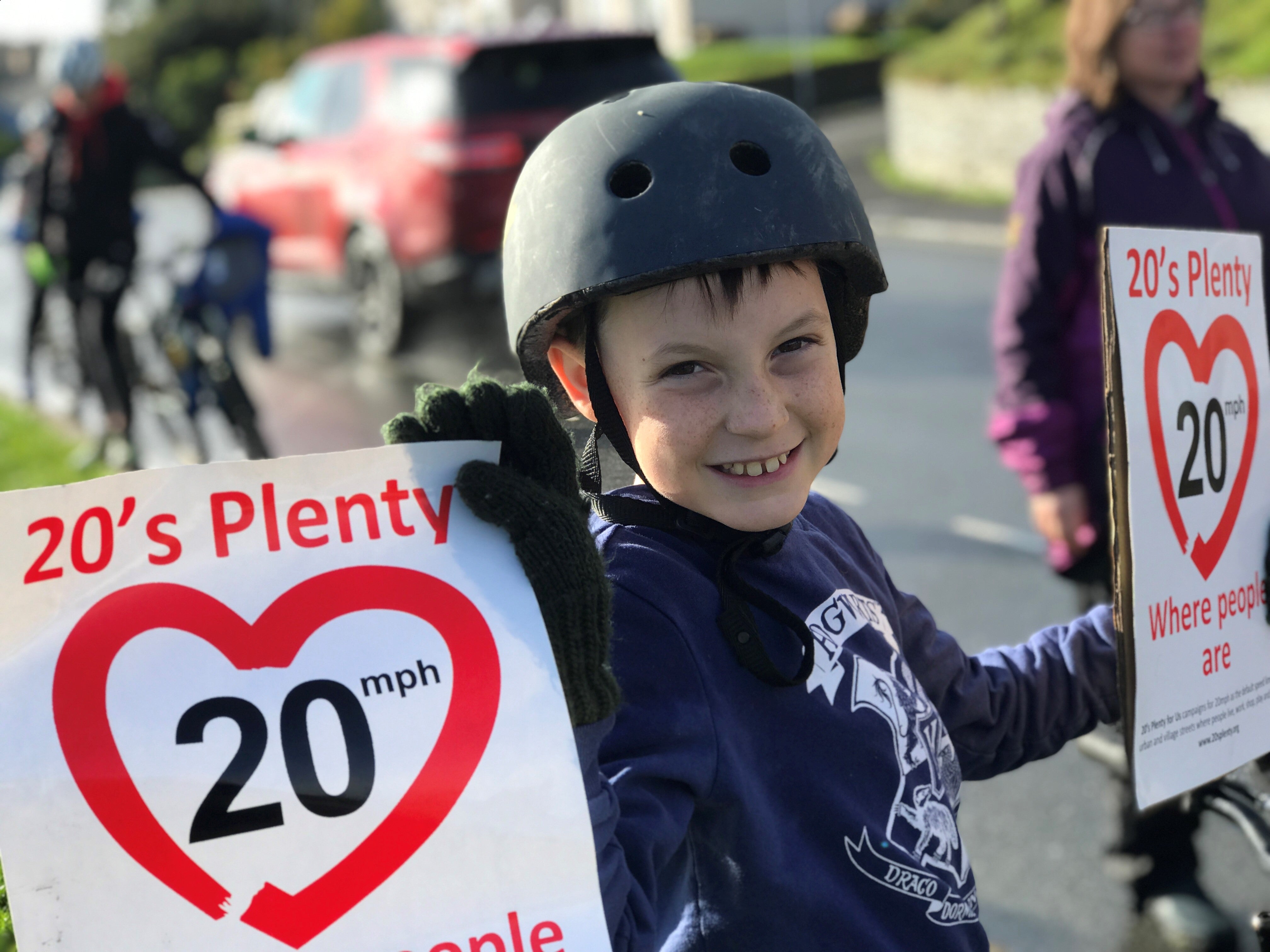 A young 20mph supporter in St Dogmaels, Pembrokeshire