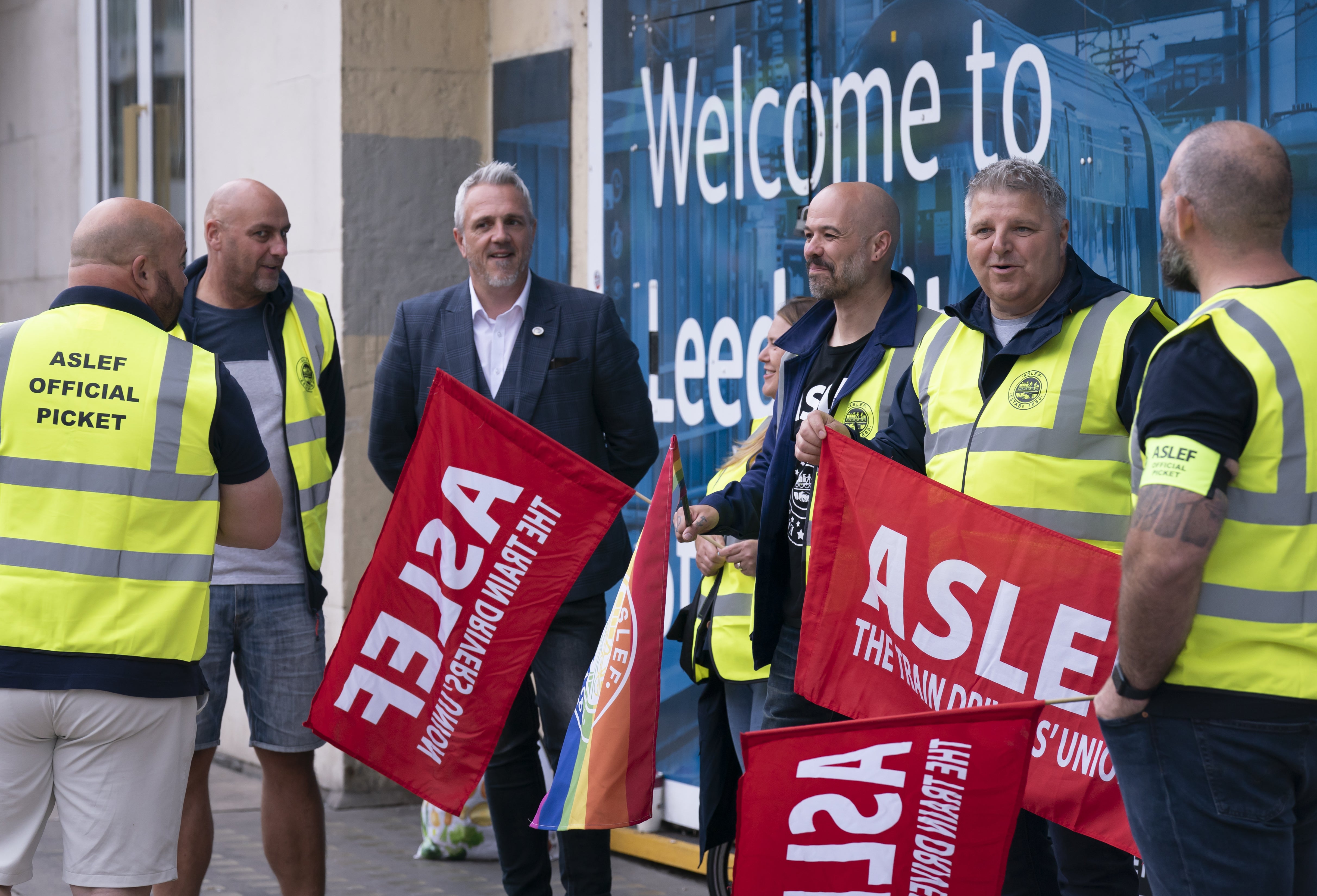 Protesters on the picket line outside Leeds railway station (Danny Lawson/PA)