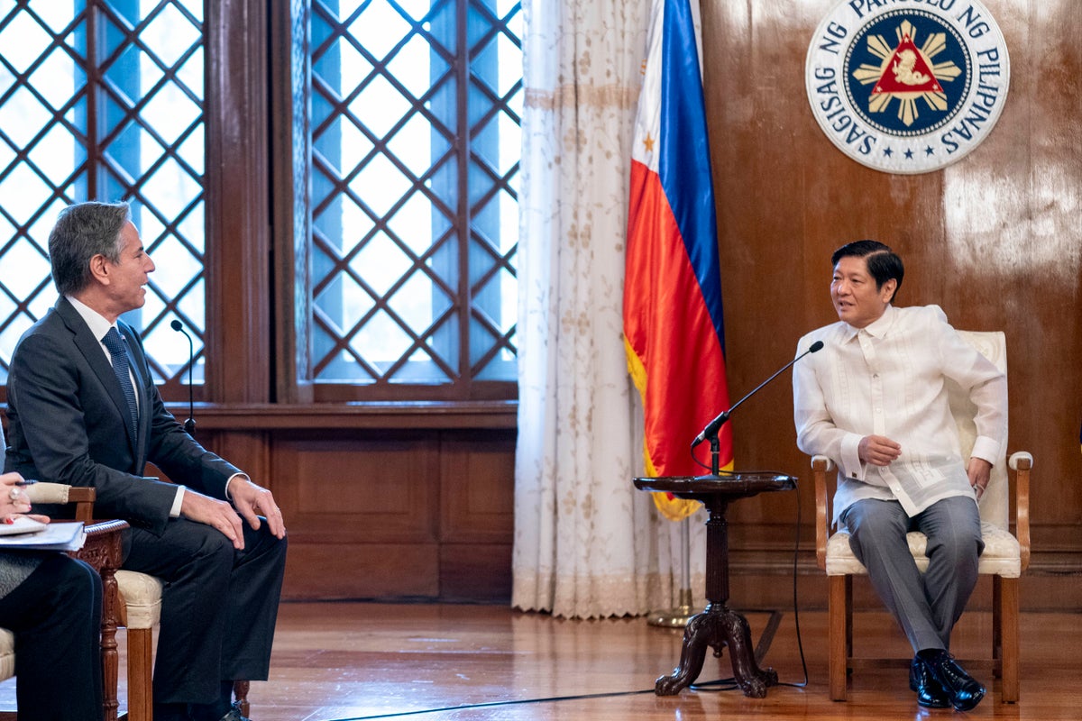 Marcos meets Blinken in Philippines amid US-China crisis