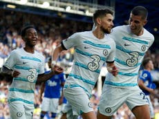 Jorginho penalty earns Chelsea victory over Everton in game marred by Ben Godfrey injury