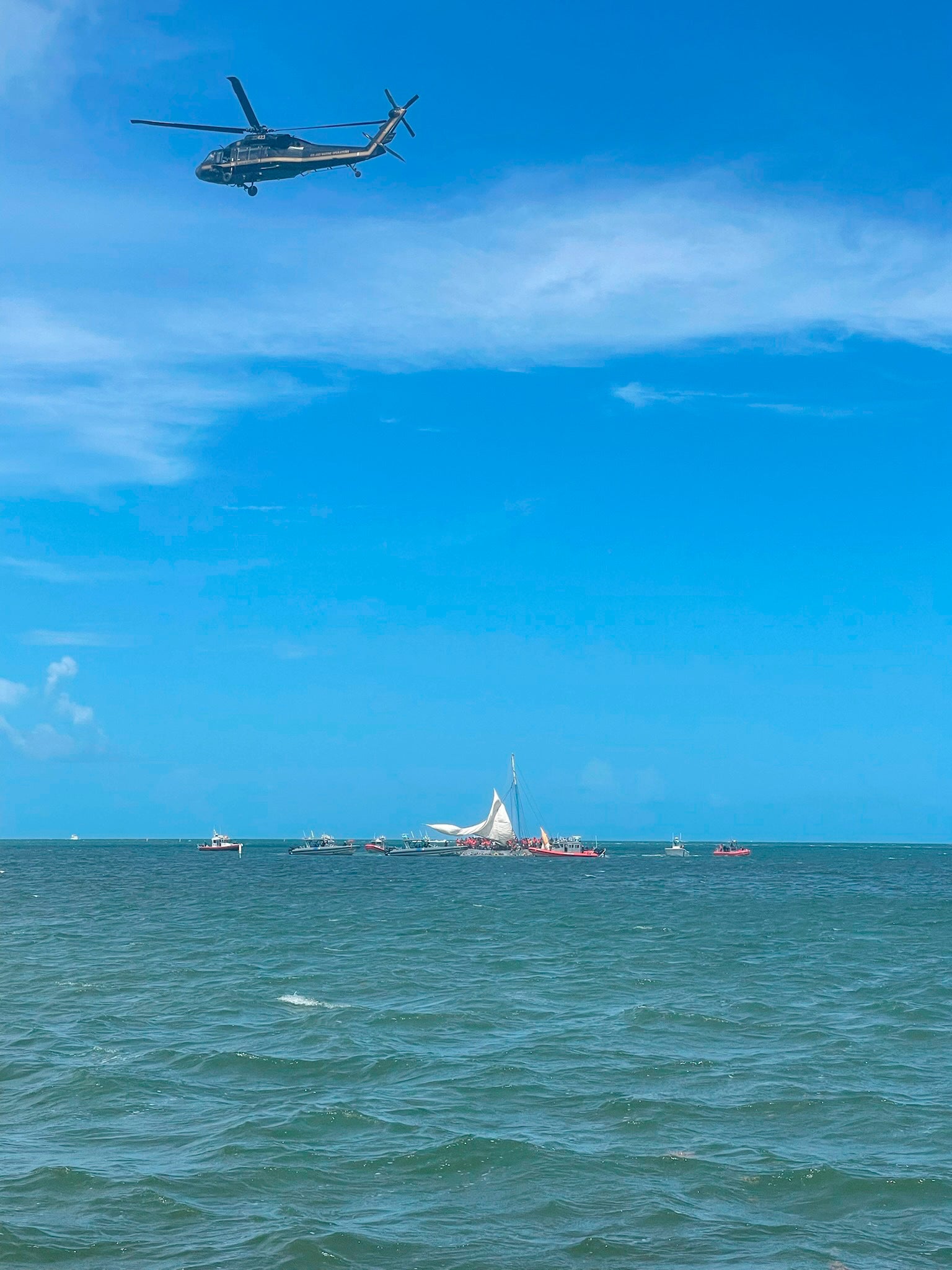 Boat Capsizes Florida