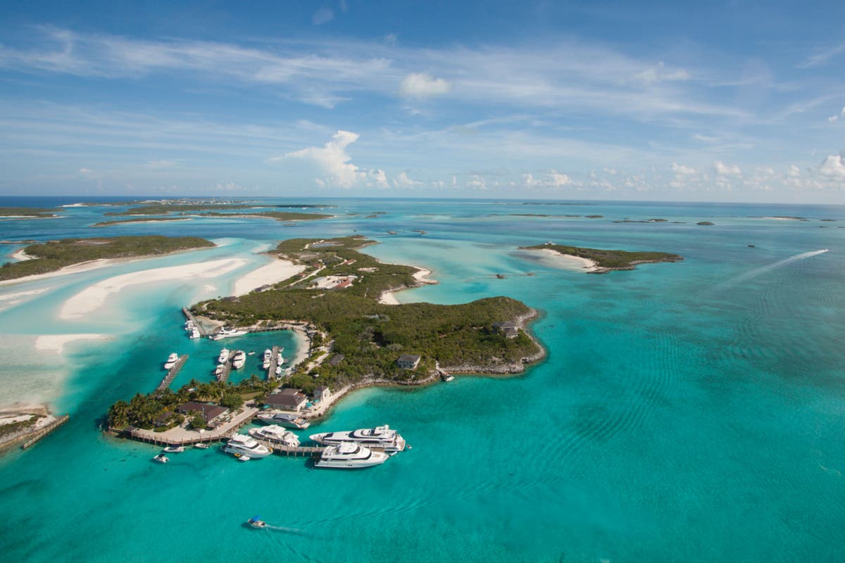 ‘It was like a scene from Jaws’ says father of Bahamas shark attack boy, eight