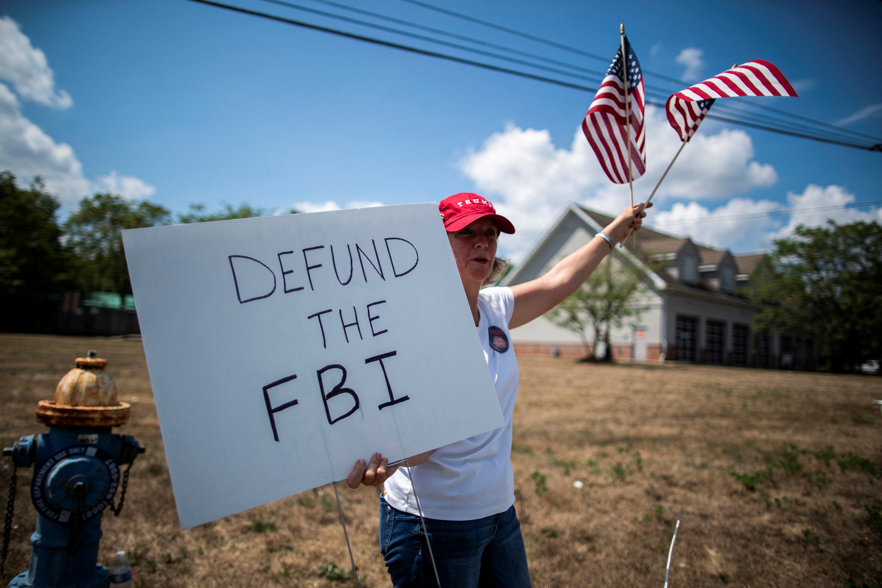 A Trump supporter protesting near his golf club in Bedminster, New Jersey