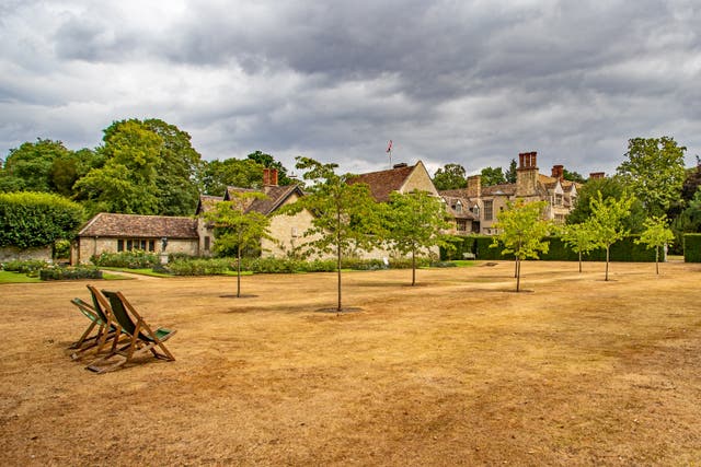 Parched lawn in the Rose Garden at Anglesey Abbey (Mike Selby/National Trust/PA)
