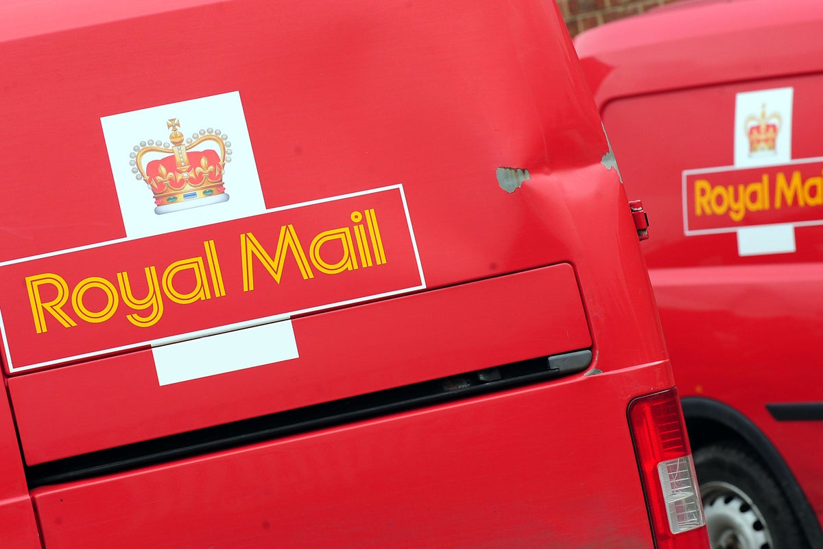 ‘No letters for four days’ when 115,000 Royal Mail workers go on strike this month