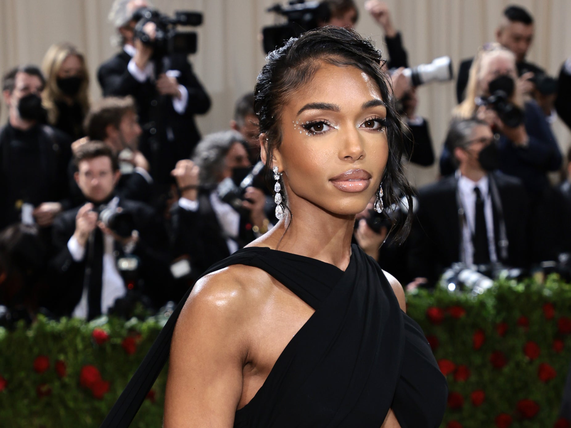 Lori Harvey says she's 'dating on her own terms' following Michael