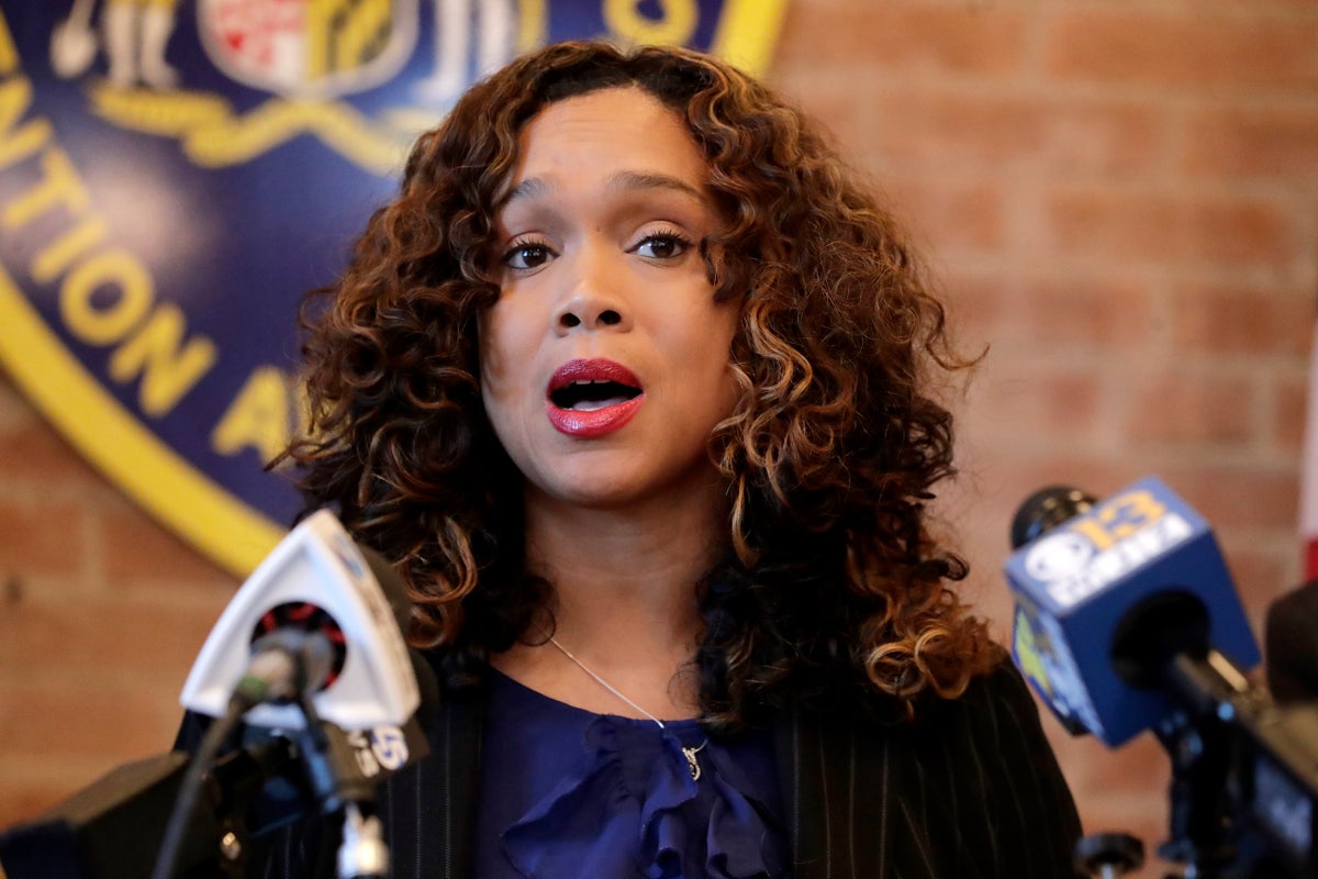 Judge: Prosecutor Mosby violated gag order with online post