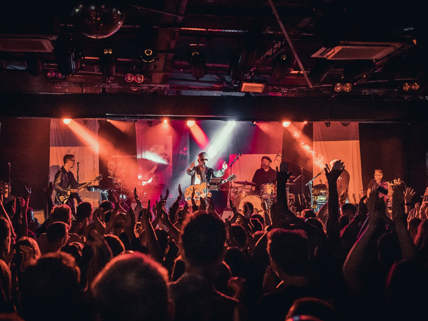 <p>Richard Hawley on stage at Sheffield’s Leadmill venue</p>