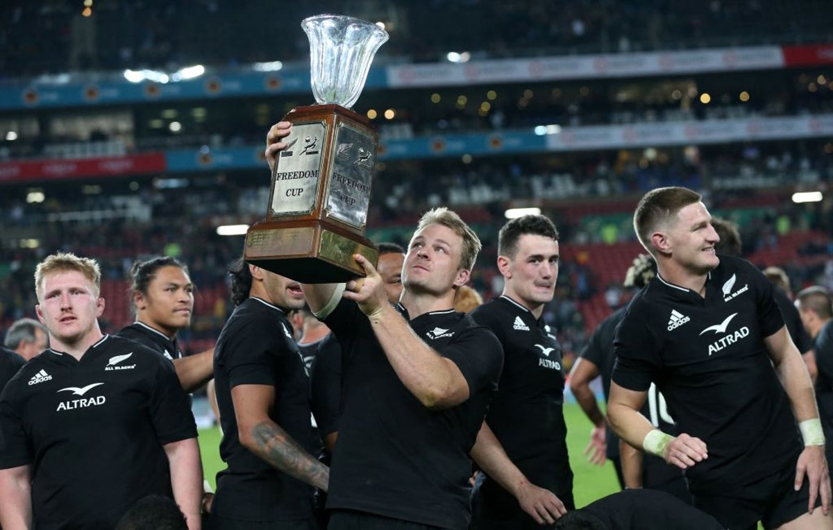 New Zealand bounce back to defeat South Africa in Rugby Championship thriller