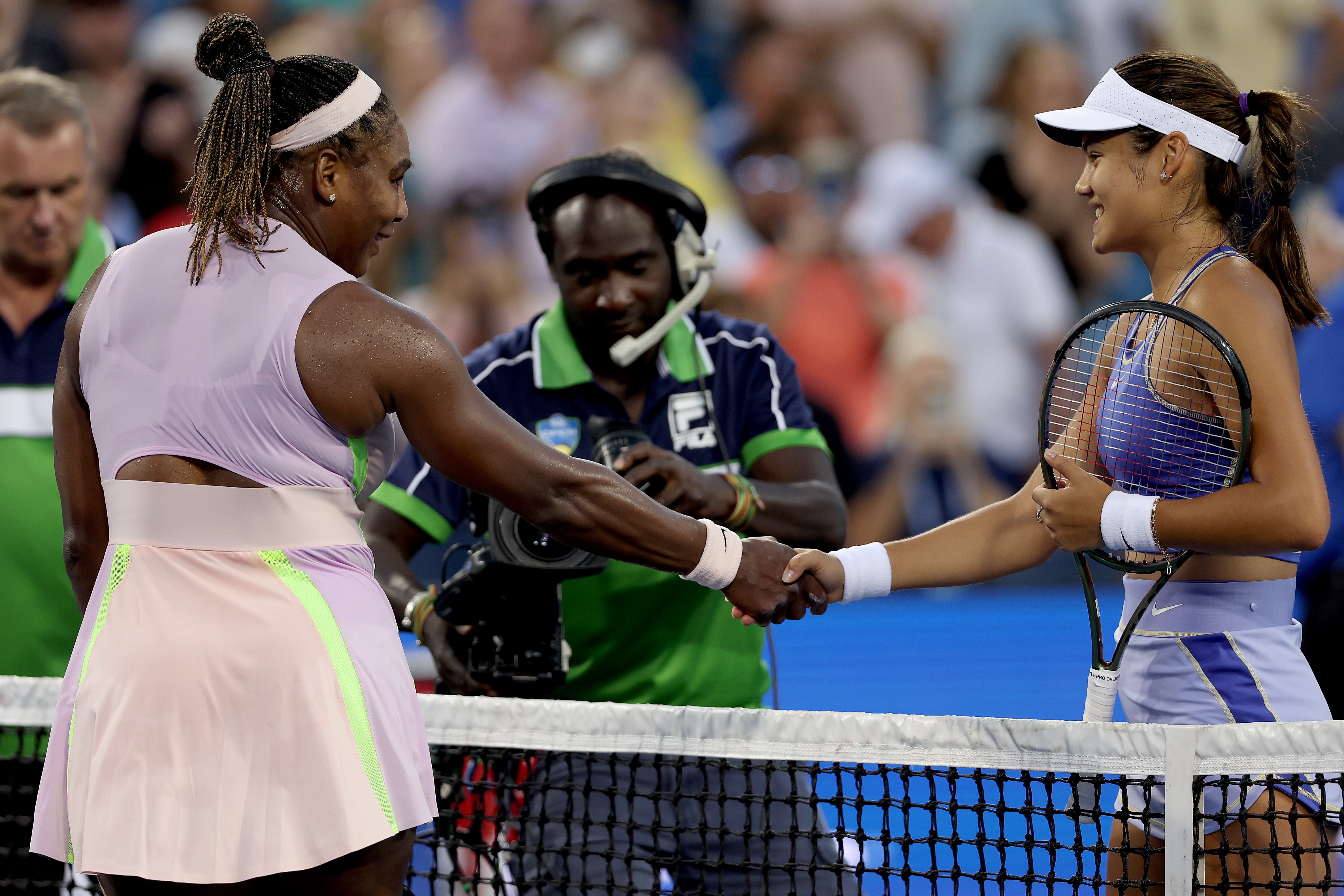 Serena Williams congratulates Emma Raducanu