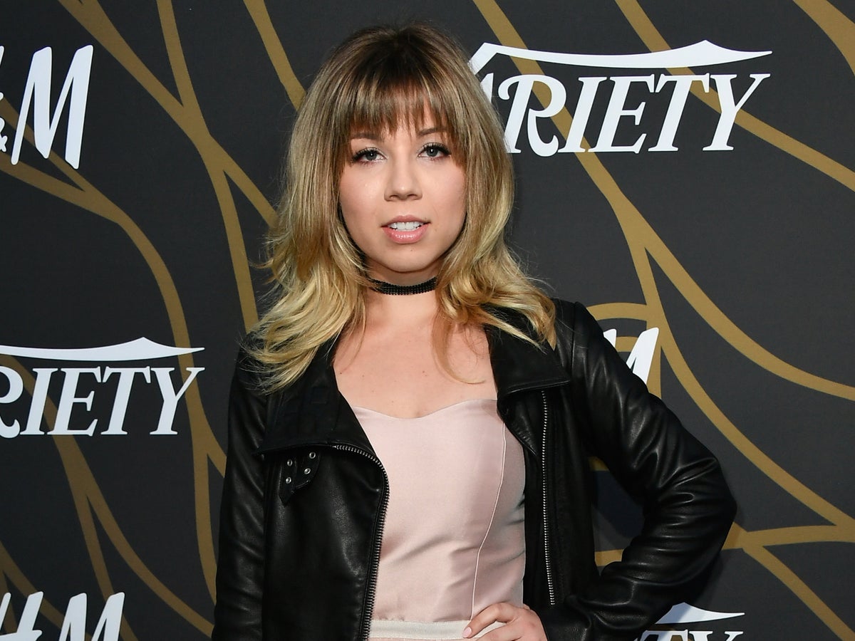 Jennette McCurdy says her brothers ‘understand’ and ‘support’ her memoir