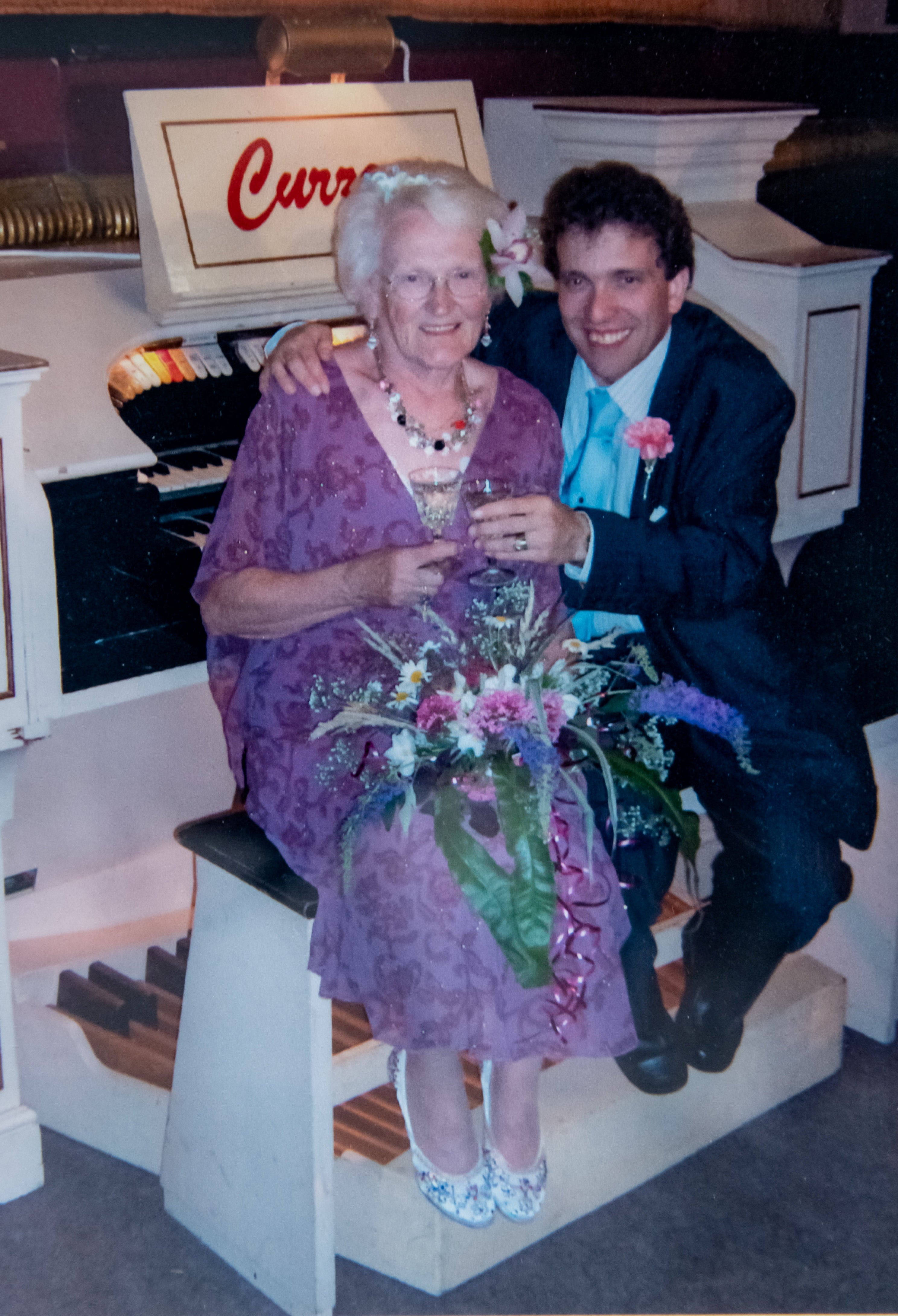 Edna and Simon on their wedding day in 2005