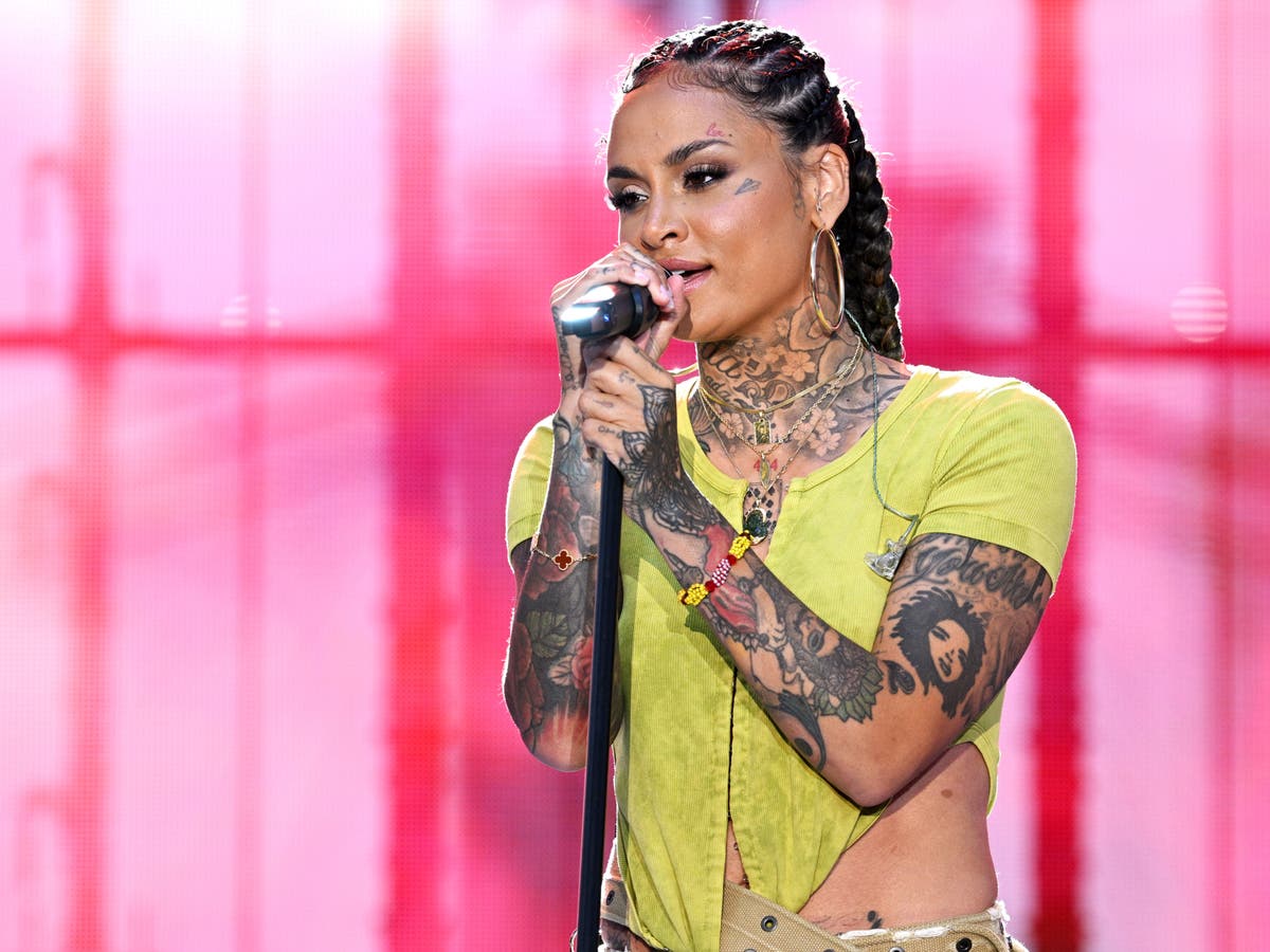 Kehlani ends her show early due to concerns for the crowd’s safety