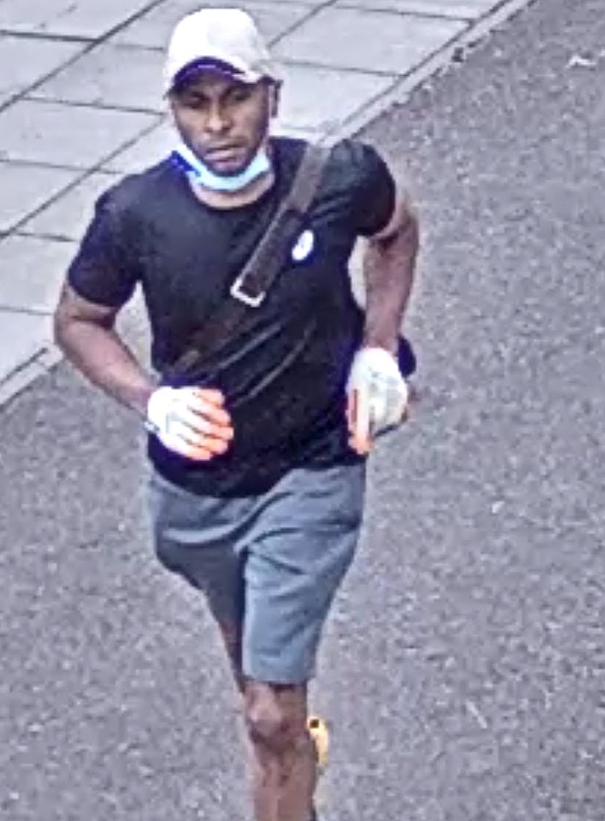 CCTV of Lee Byer seen running from the scene of the stabbing