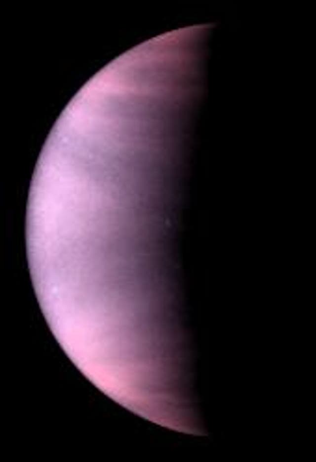 <p>The clouds of Venus as seen by the Hubble Space Telescope</p>