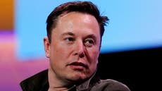 Elon Musk tweets that he is buying Manchester United