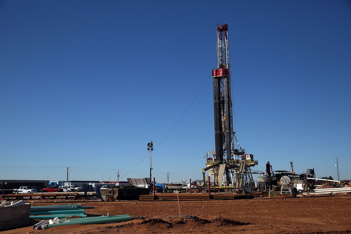 Children living near oil and gas fracking have higher risk of leukaemia, study finds