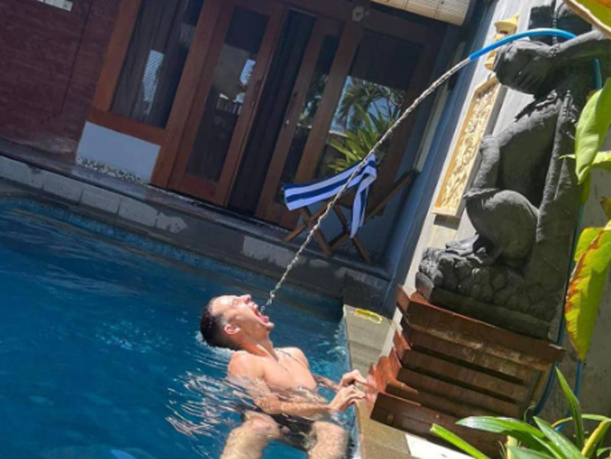 Bali tourist’s prank photo backfires after he winds up needing medical attention