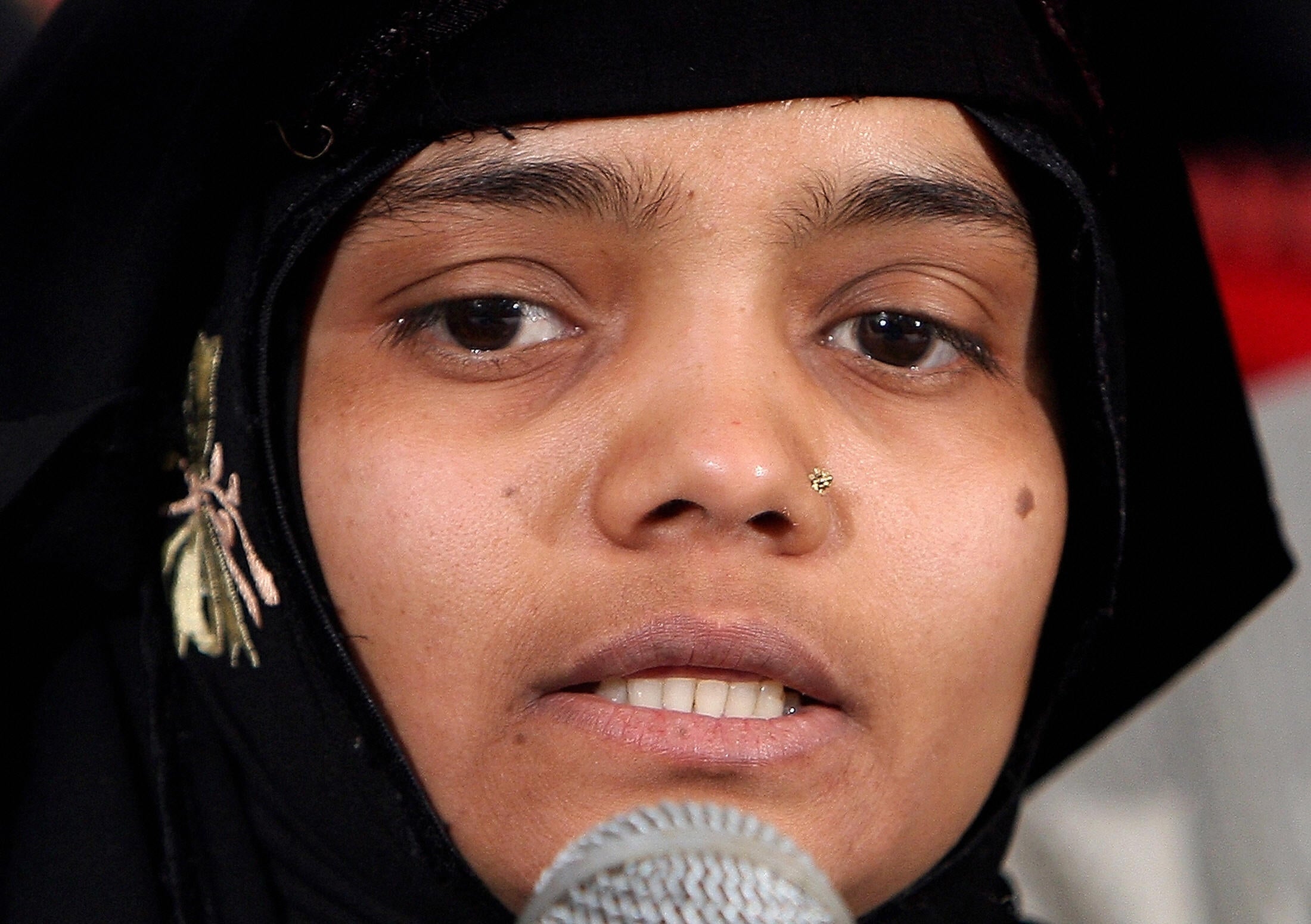 File photo: Bilkis Bano, a housewife who was gang-raped during the 2002 Gujarat riots, addresses a media conference in New Delhi on 21 January 2008
