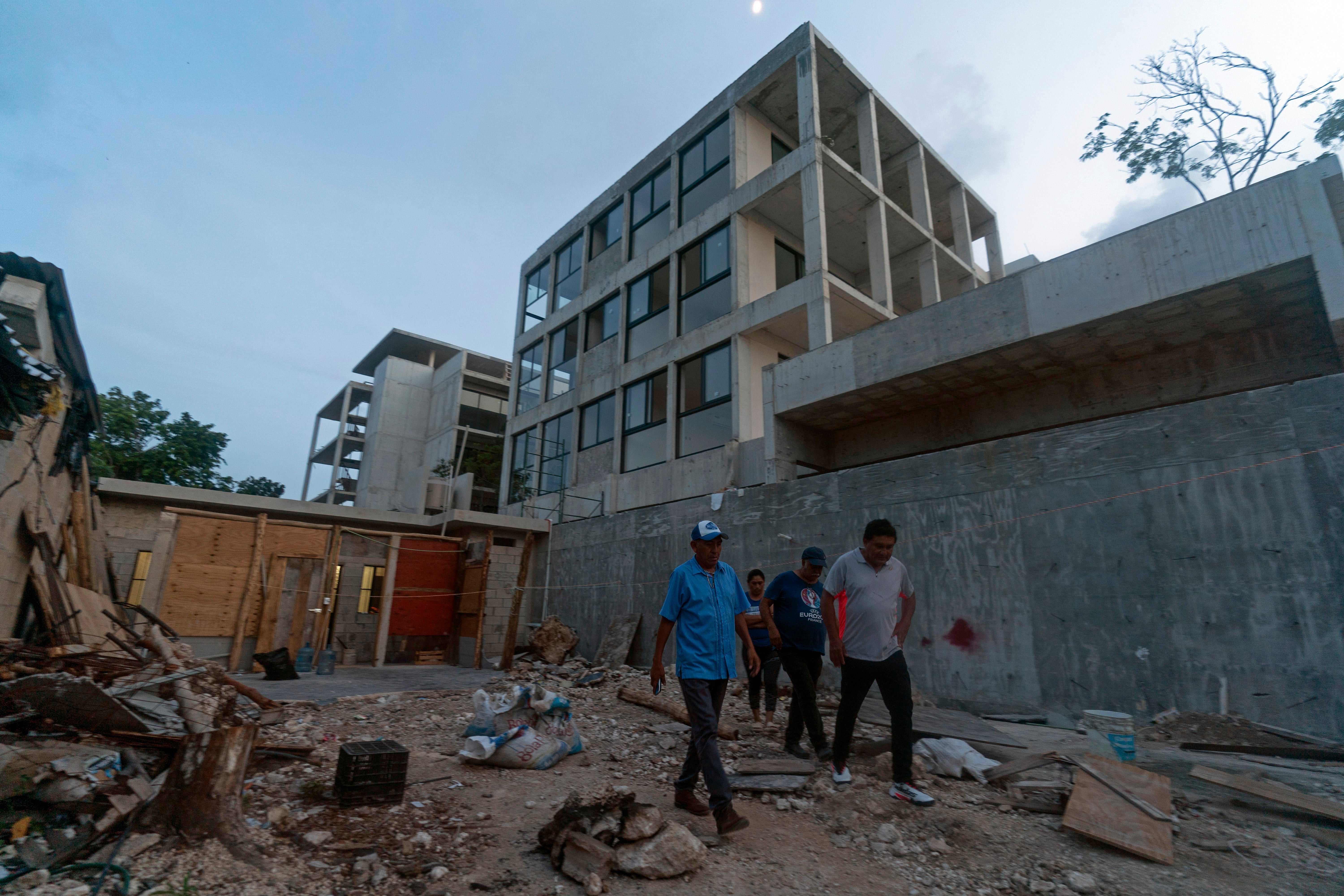 Mexico Resort Squatters