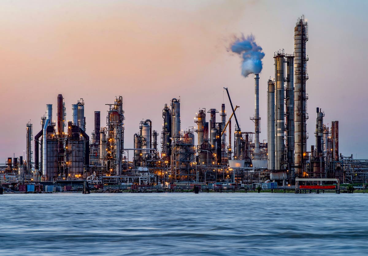 Biden to authorise more releases from US petrol reserves Biden to authorise more releases from US petrol reserves