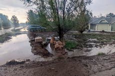 Congressman forced to flee flooding on trip to assess flooding