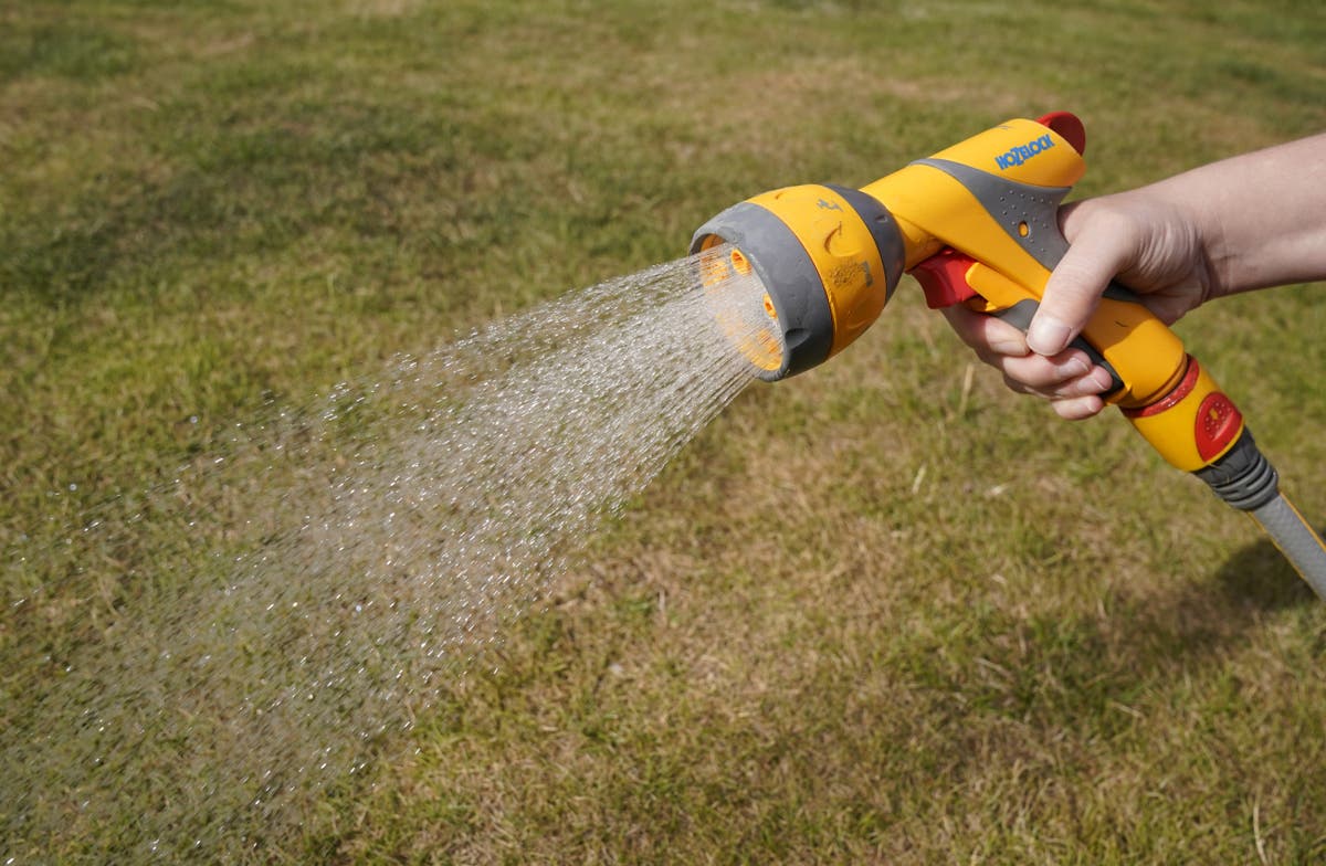 Don&rsquo;t call us to report hosepipe ban breaches, say police