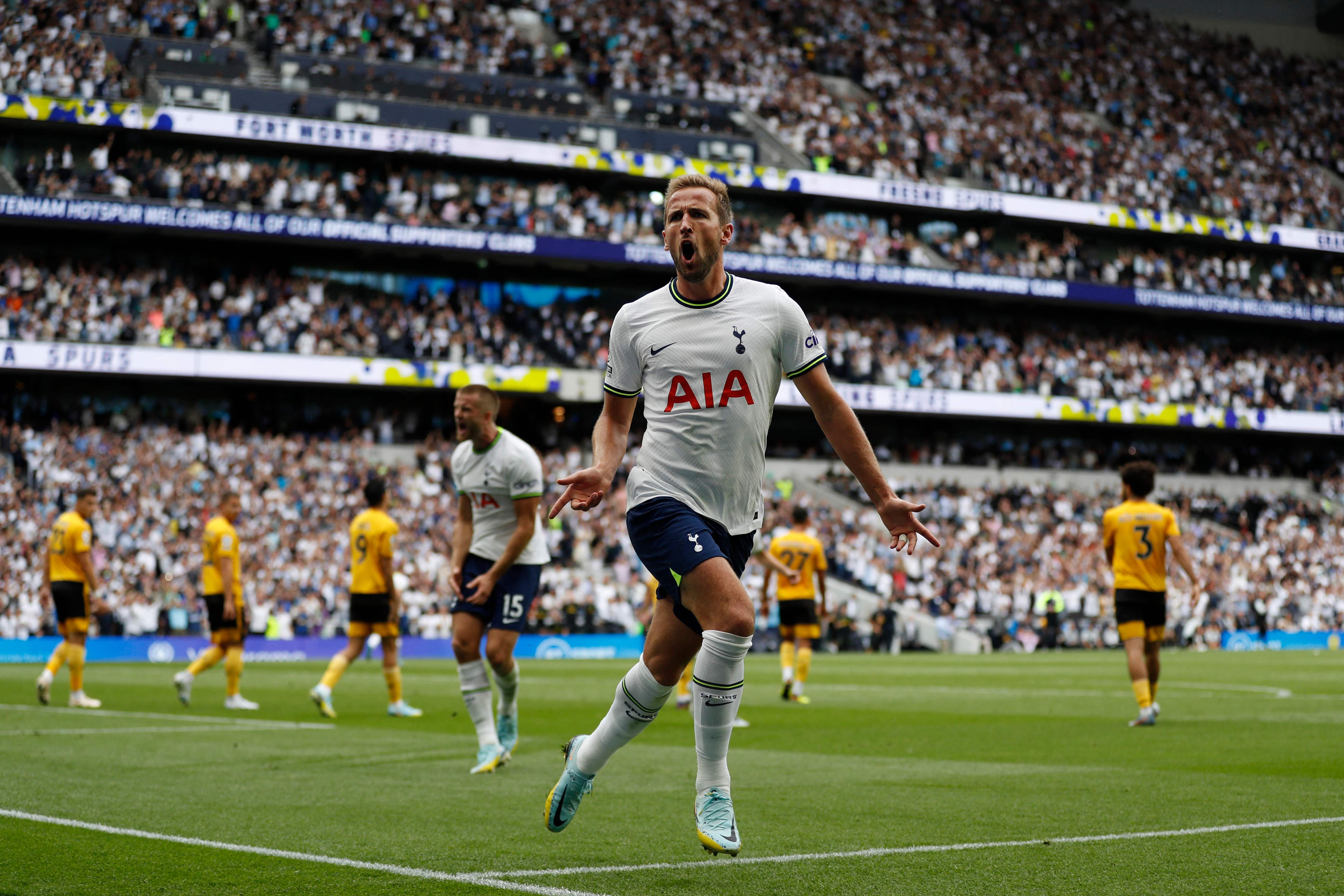 Tottenham vs Wolves LIVE Harry Kane heads Spurs to win