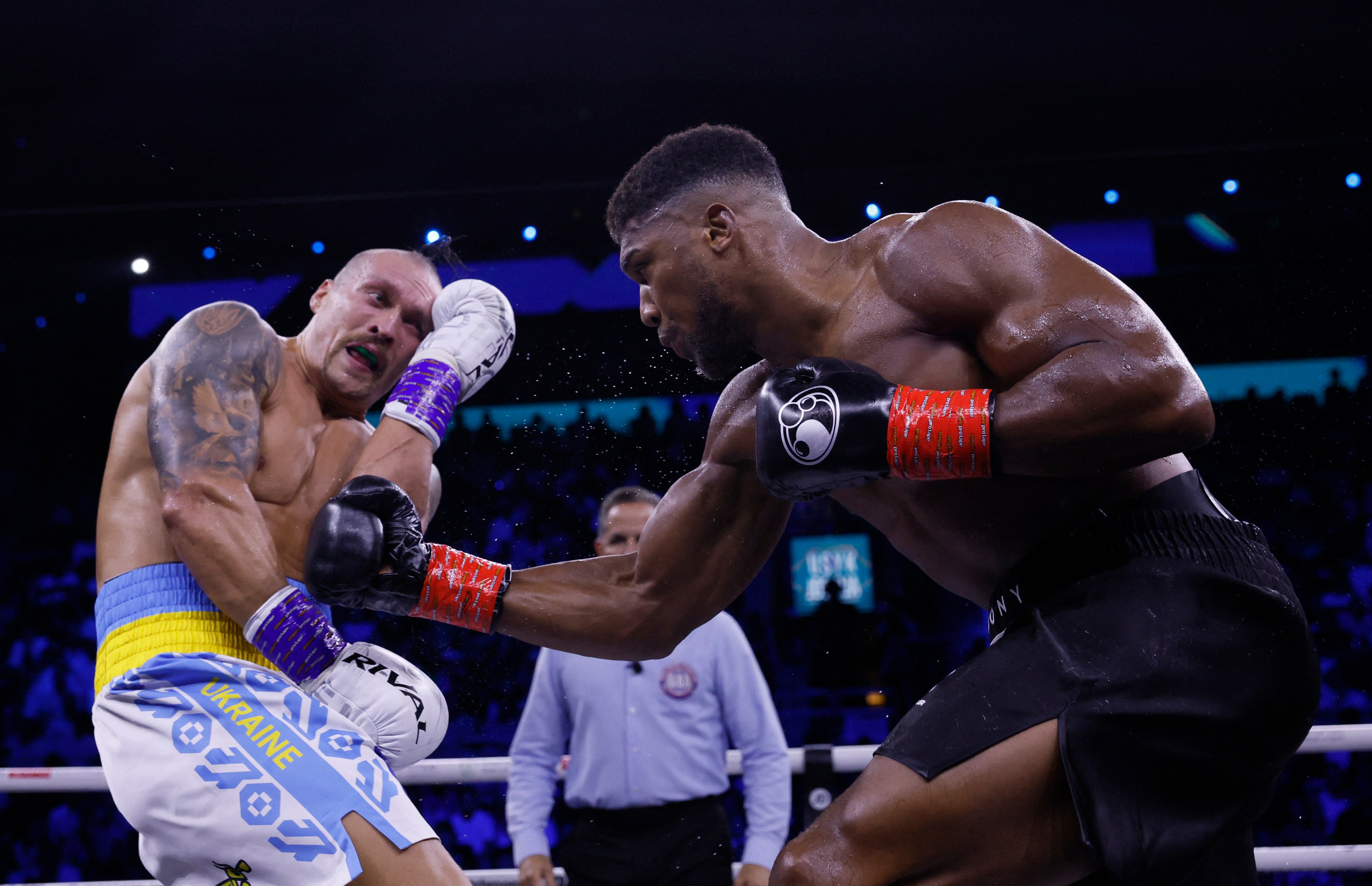 Usyk Vs Joshua 2 LIVE: End Result And Response As Usyk Wins Thrilling ...