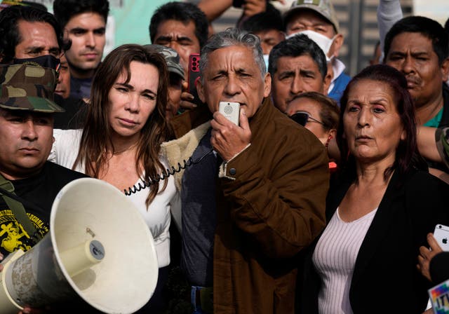 PERÚ-EXPRESIDENTE HERMANO