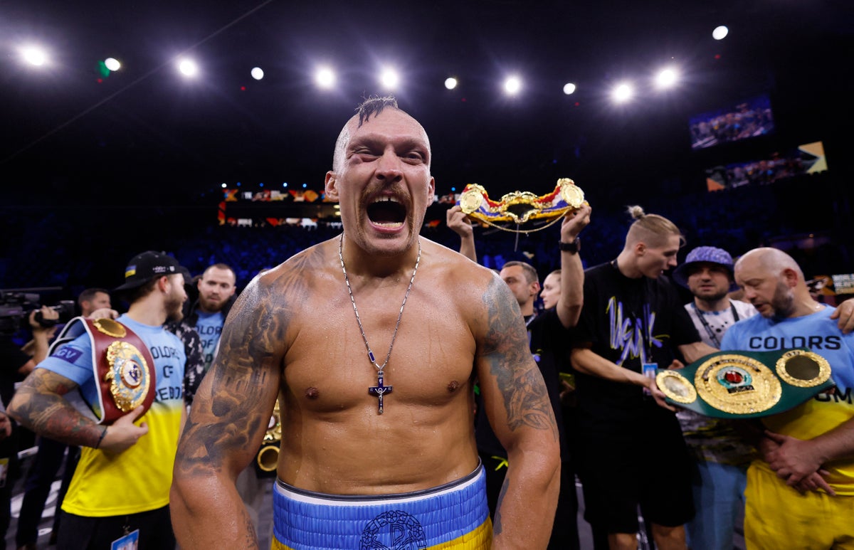 Oleksandr Usyk beats Anthony Joshua in heavyweight title rematch with split-decision victory
